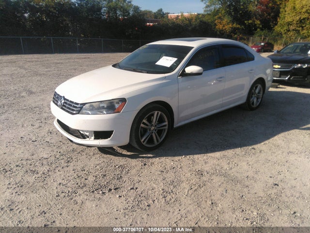 1VWBV7A30FC072784 Volkswagen Passat 2.0l Tdi Se W/sunroof