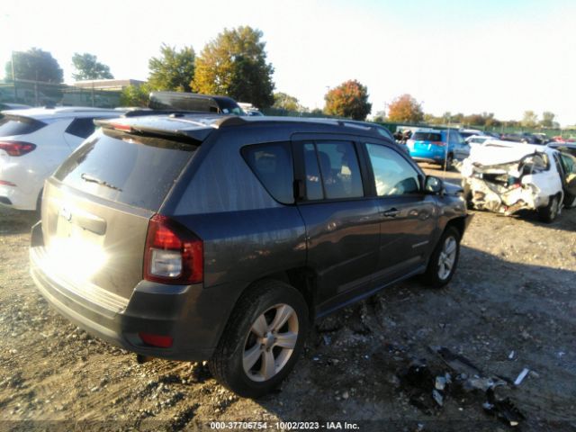 1C4NJCBBXFD314565 Jeep Compass Sport