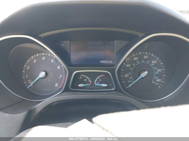 2014 FORD FOCUS SE VIN: 1FADP3F29EL233233
