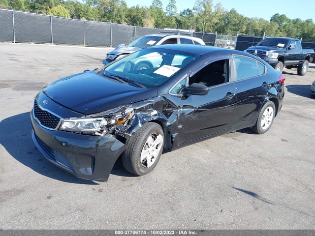 KIA FORTE LX 2017 3KPFK4A79HE025280 Image 2