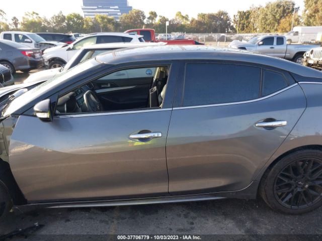 1N4AA6AP8JC386480 Nissan MAXIMA SL