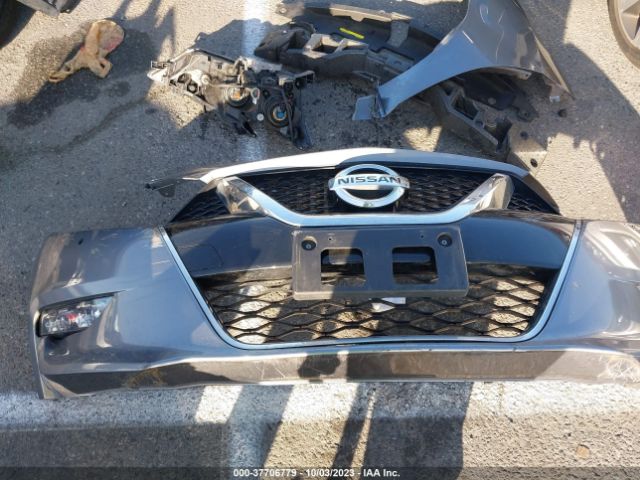 1N4AA6AP8JC386480 Nissan MAXIMA SL