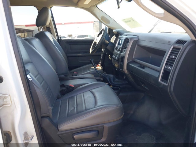 3C6UR5CL2HG726418 RAM 2500 Tradesman