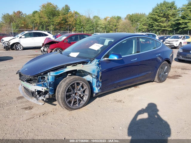 Tesla Model 3 Standard Range 2020 5YJ3E1EAXLF796946 Image 2