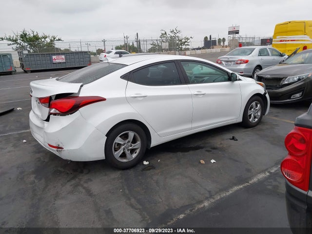 Hyundai ELANTRA SE 2015 5NPDH4AE7FH643016 Image 4