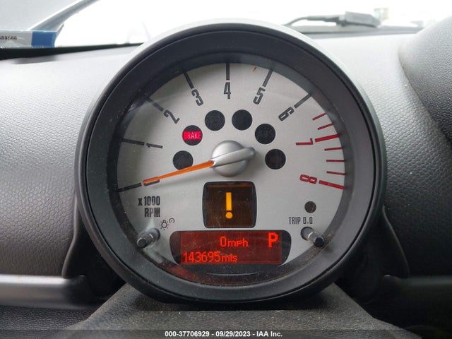 2011 MINI COOPER COUNTRYMAN S VIN: WMWZC3C54BWL78889