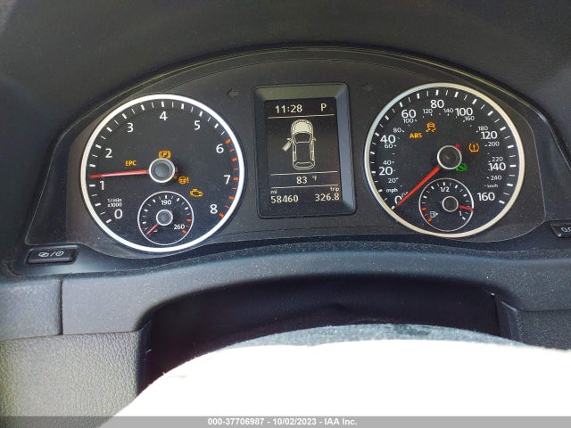 WVGBV7AXXFW561077 Volkswagen TIGUAN S