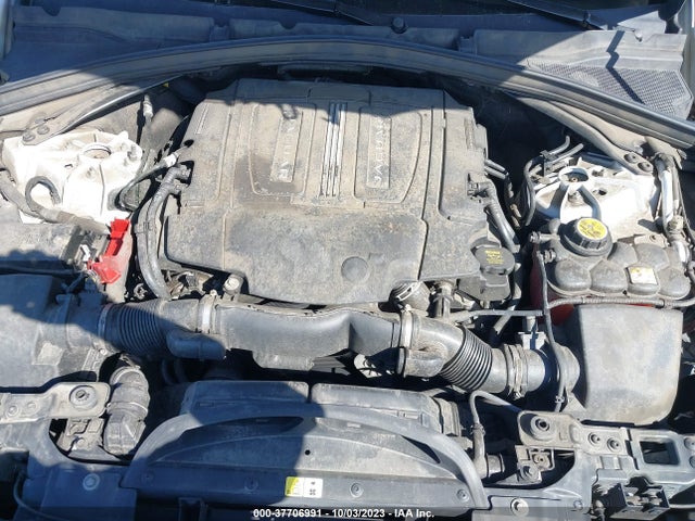 2017 JAGUAR F-PACE SADCJ2BV4HA088771 Photo 9