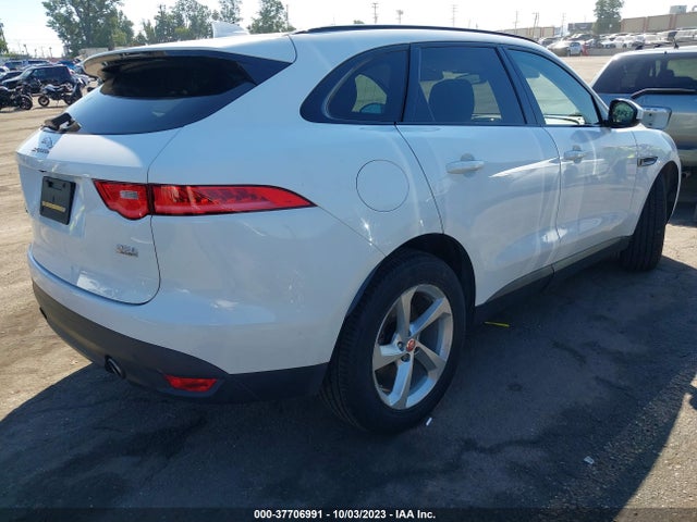 2017 JAGUAR F-PACE SADCJ2BV4HA088771 Photo 3