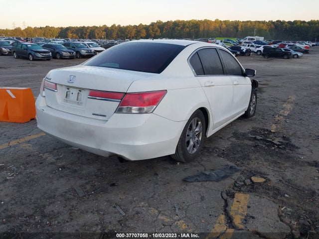 2012 HONDA ACCORD SDN SE VIN: 1HGCP2F61CA203852