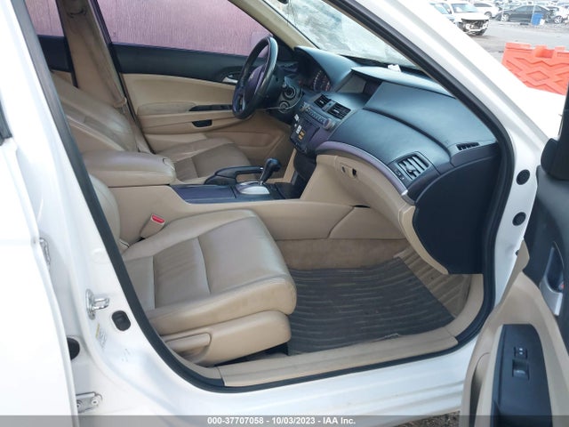2012 HONDA ACCORD SDN SE VIN: 1HGCP2F61CA203852