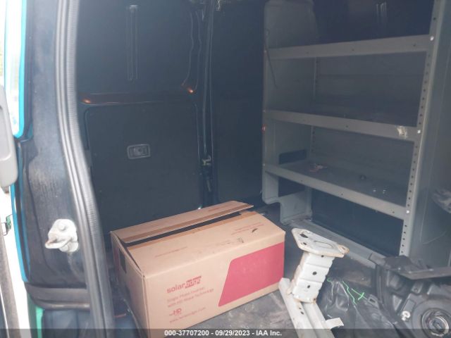 3N6CM0KN9KK697784 Nissan NV200 SV