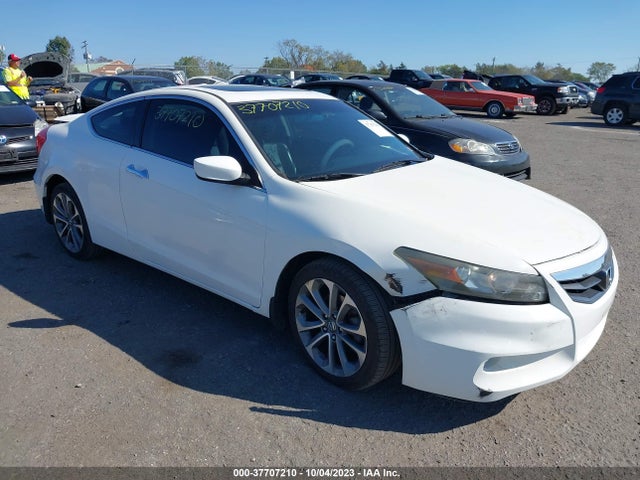 2012 HONDA ACCORD CPE EX-L VIN: 1HGCS2B81CA007657