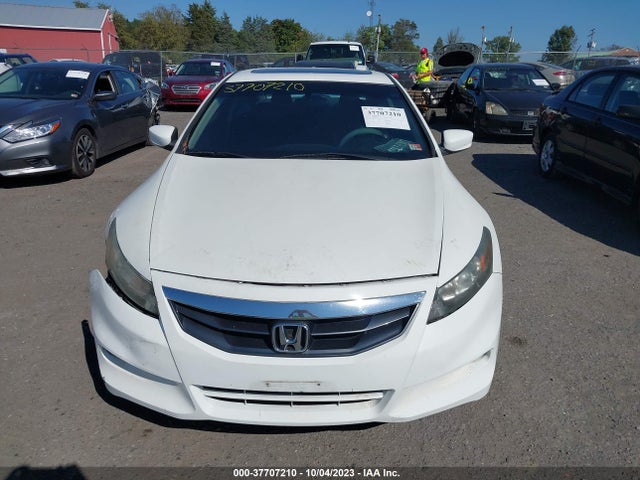 2012 HONDA ACCORD CPE EX-L VIN: 1HGCS2B81CA007657