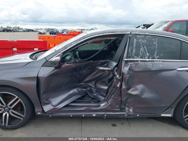 1HGCR2F10HA146047 Honda Accord Sedan Sport Se