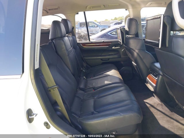 JTJHY7AX9G4201301 Lexus LX 570