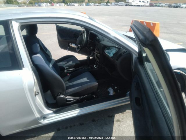 2002 MITSUBISHI MIRAGE JA3AY11AX2U015271 Photo 4