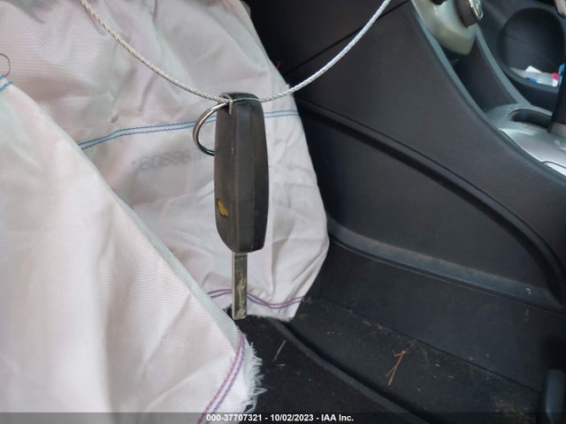 Chevrolet SONIC LT 2014 1G1JC5SB8E4214279 Image 11