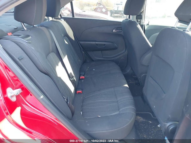 Chevrolet SONIC LT 2014 1G1JC5SB8E4214279 Image 8