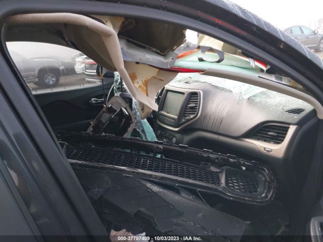 2016 JEEP CHEROKEE 1C4PJMCB9GW157033 Photo 4