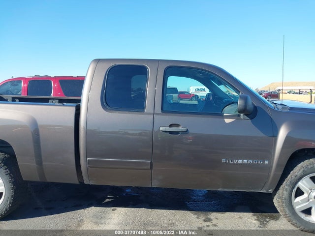 2008 CHEVROLET SILVERADO 1500 LT W/1LT VIN: 1GCEK19J98Z253181