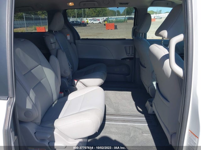 Toyota Sienna Xle Auto Access 2017 5TDYZ3DC5HS813812 Image 8