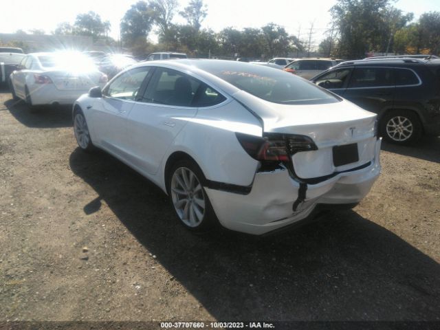 5YJ3E1EA7KF446592 Tesla Model 3 Range