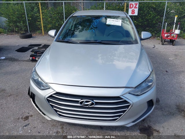 2018 HYUNDAI ELANTRA SEL VIN: 5NPD84LF2JH378696
