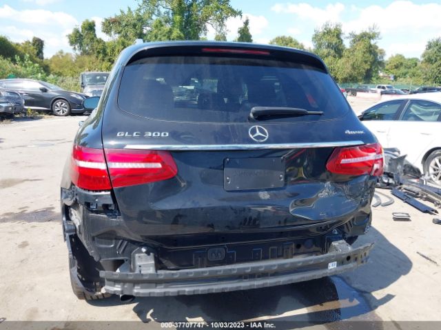 WDC0G4KB8KF598706 Mercedes-Benz Glc Glc 300