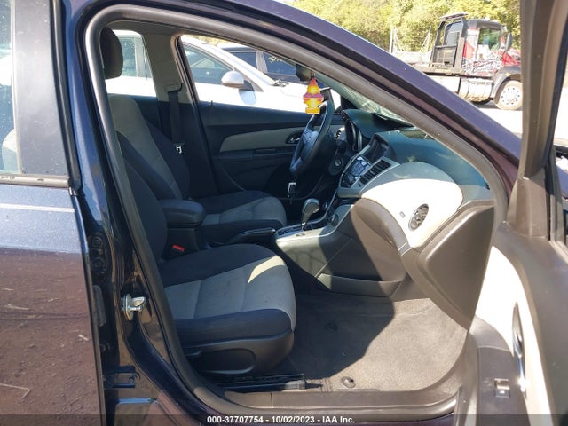 Chevrolet CRUZE LS 2014 1G1PA5SH7E7317082 Image 5