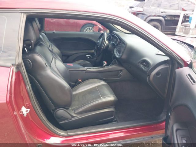 2C3CDZAG2JH305969 Dodge Challenger Sxt Plus