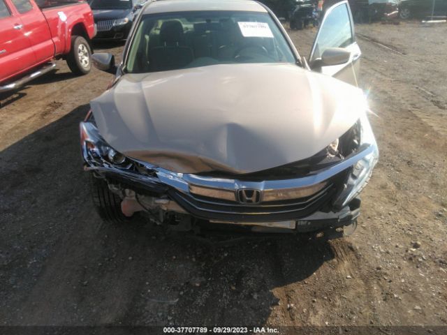 1HGCR2F39HA002045 Honda Accord Sedan Lx