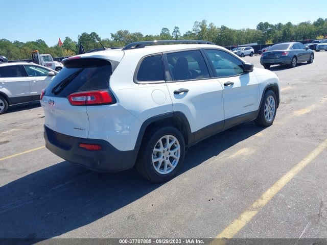 1C4PJLAB8HW617474 Jeep Cherokee Sport