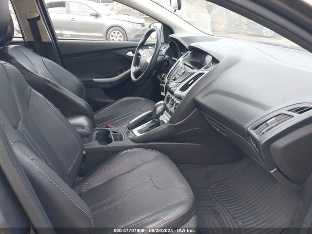 2013 FORD FOCUS SE VIN: 1FADP3K23DL240280