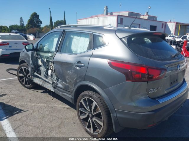 JN1BJ1CP2HW002185 Nissan Rogue Sport Sl
