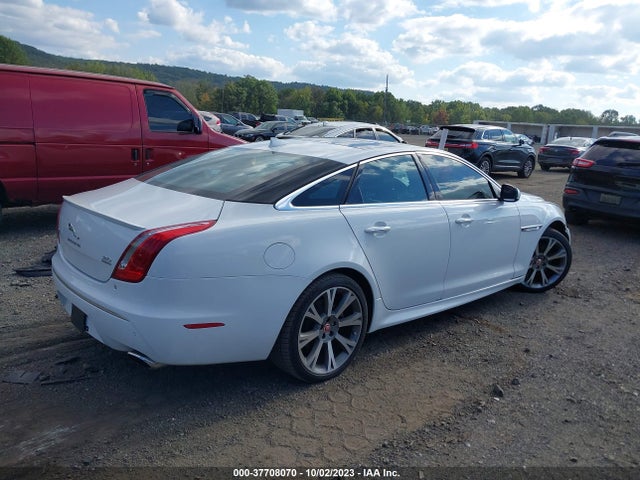 2015 JAGUAR XJ SAJWJ1CD6F8V89126 Photo 3