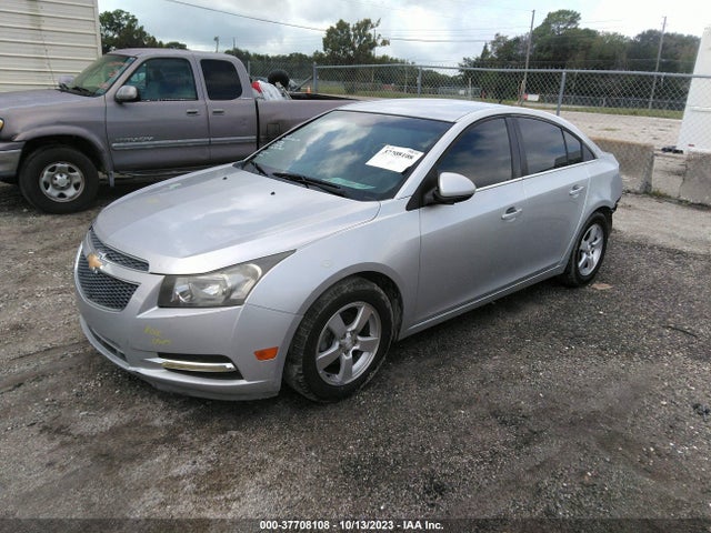 Chevrolet Cruze 1lt 2014 1G1PC5SB4E7304294 Image 2