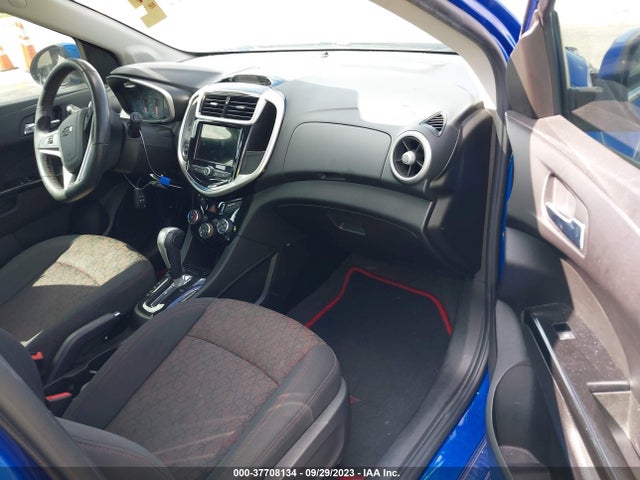 Chevrolet SONIC LT 2019 1G1JD6SB6K4107651 Image 5
