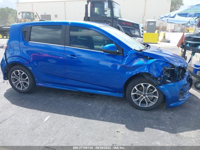 Chevrolet SONIC LT 2019 1G1JD6SB6K4107651 Image 6