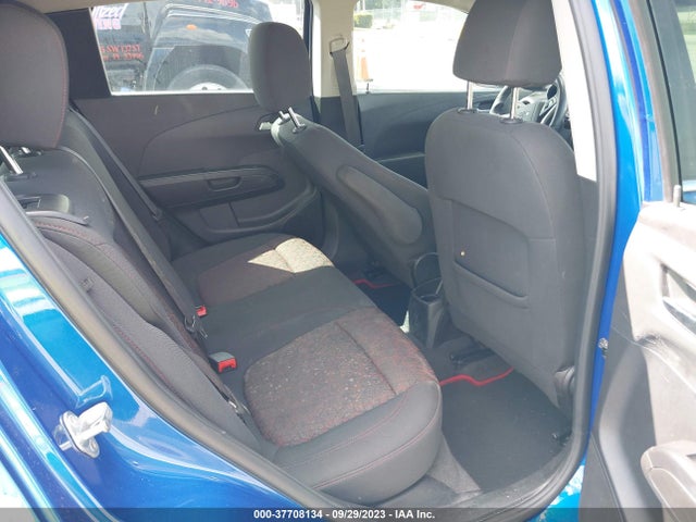 Chevrolet SONIC LT 2019 1G1JD6SB6K4107651 Image 8