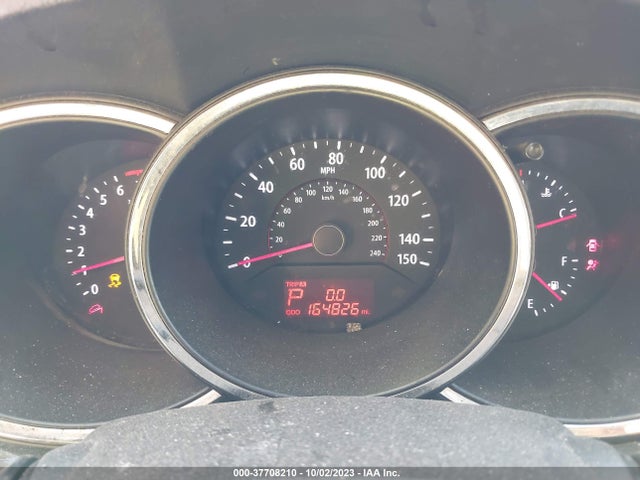 2013 KIA SORENTO LX VIN: 5XYKT4A62DG386849