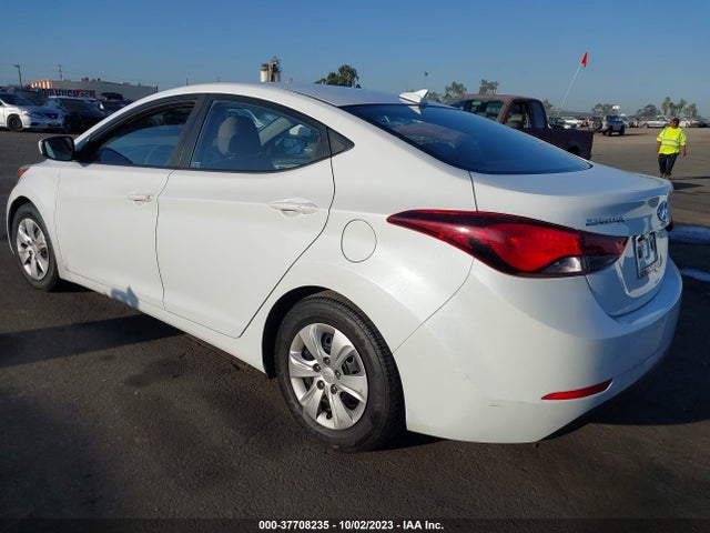 Hyundai ELANTRA SE 2016 5NPDH4AE5GH674122 Image 9