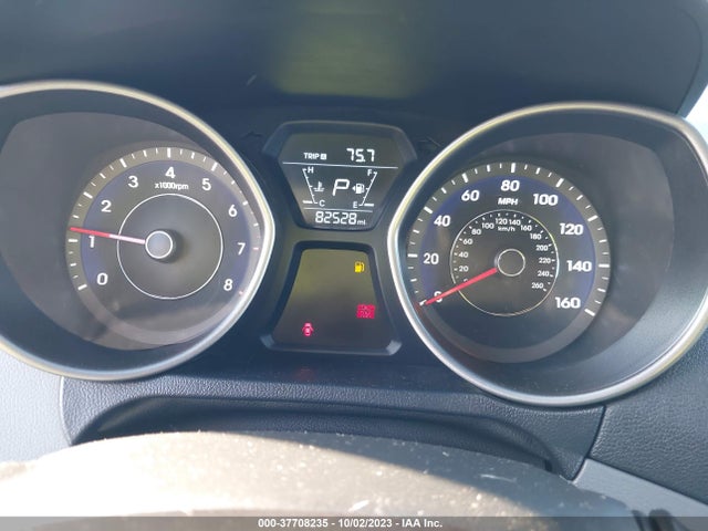 Hyundai ELANTRA SE 2016 5NPDH4AE5GH674122 Image 13
