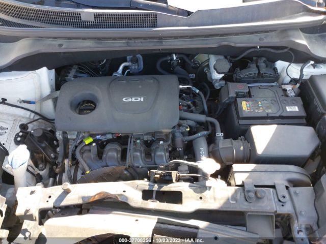 KNDJN2A2XK7685572 KIA Soul Base