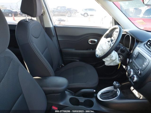 KNDJN2A2XK7685572 KIA Soul Base