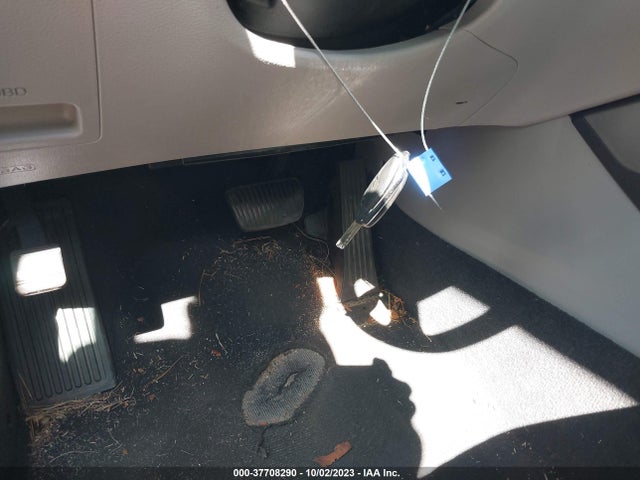2015 HYUNDAI SONATA SE VIN: 5NPE24AF5FH215489