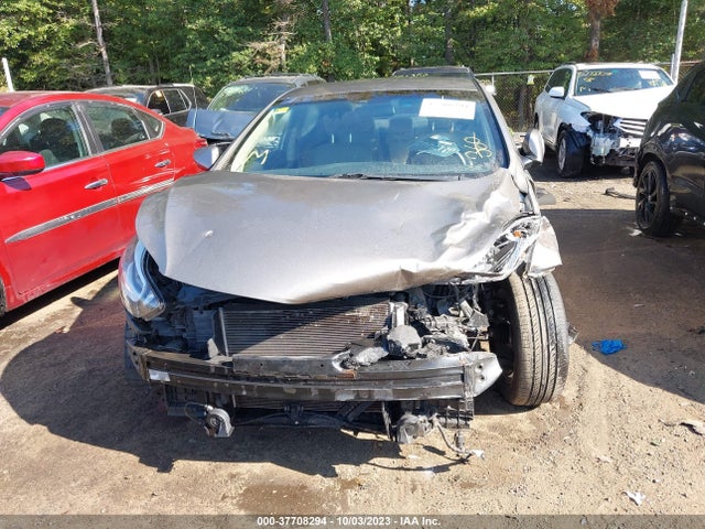 2016 HYUNDAI ELANTRA SE VIN: 5NPDH4AE3GH795425