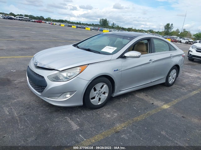 2011 HYUNDAI SONATA HYBRID VIN: KMHEC4A44BA007399