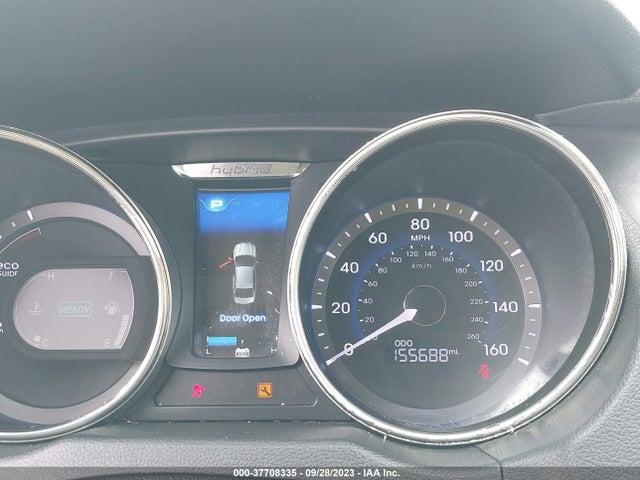 2011 HYUNDAI SONATA HYBRID VIN: KMHEC4A44BA007399