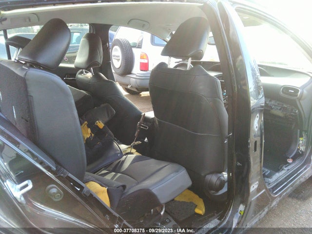 Toyota Prius L 2021 JTDKAMFU3M3136487 Image 8